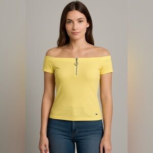 GUESS Off-The-Shoulder Zip Front Top – Size M NWT